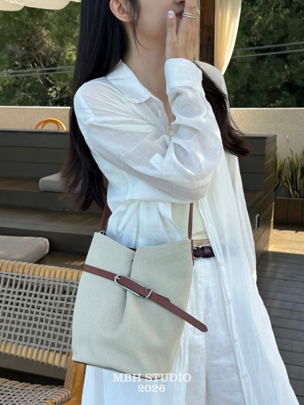 MBH Minimalist Canvas and Leather Bucket Bag with One-Strap Design Casual Commuter Shoulder Bag with Shoulder Strap - Image 3