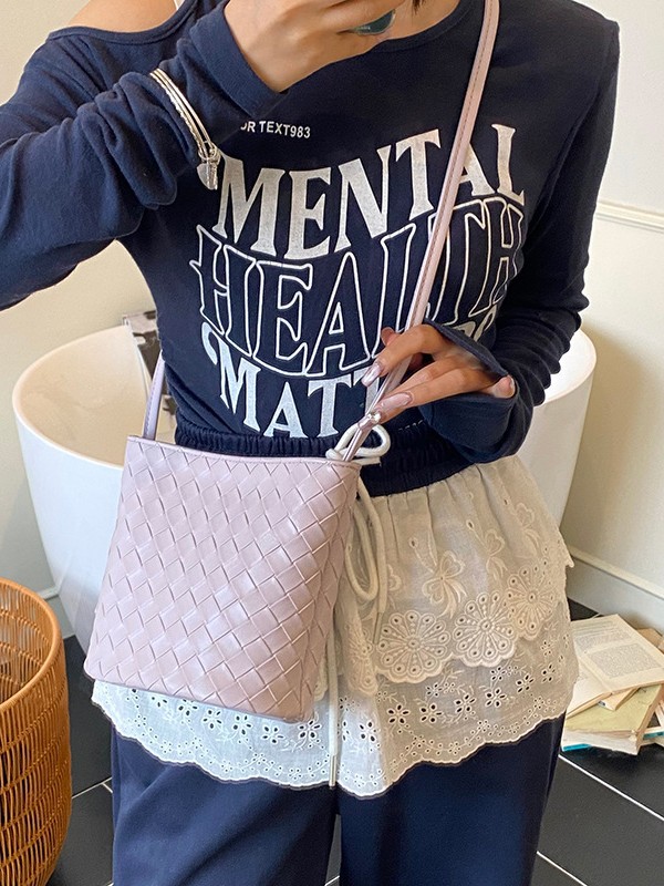 MZ Women's Woven Texture Bucket Bag Crossbody 2026 Summer - Image 2
