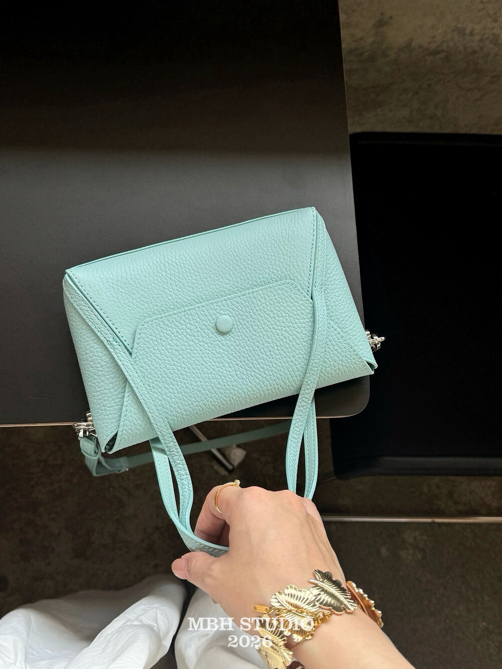 MBH Summer New Litchi Grain Cowhide Mini Envelope Bag Candy Color Handbag with Shoulder Strap - Image 2