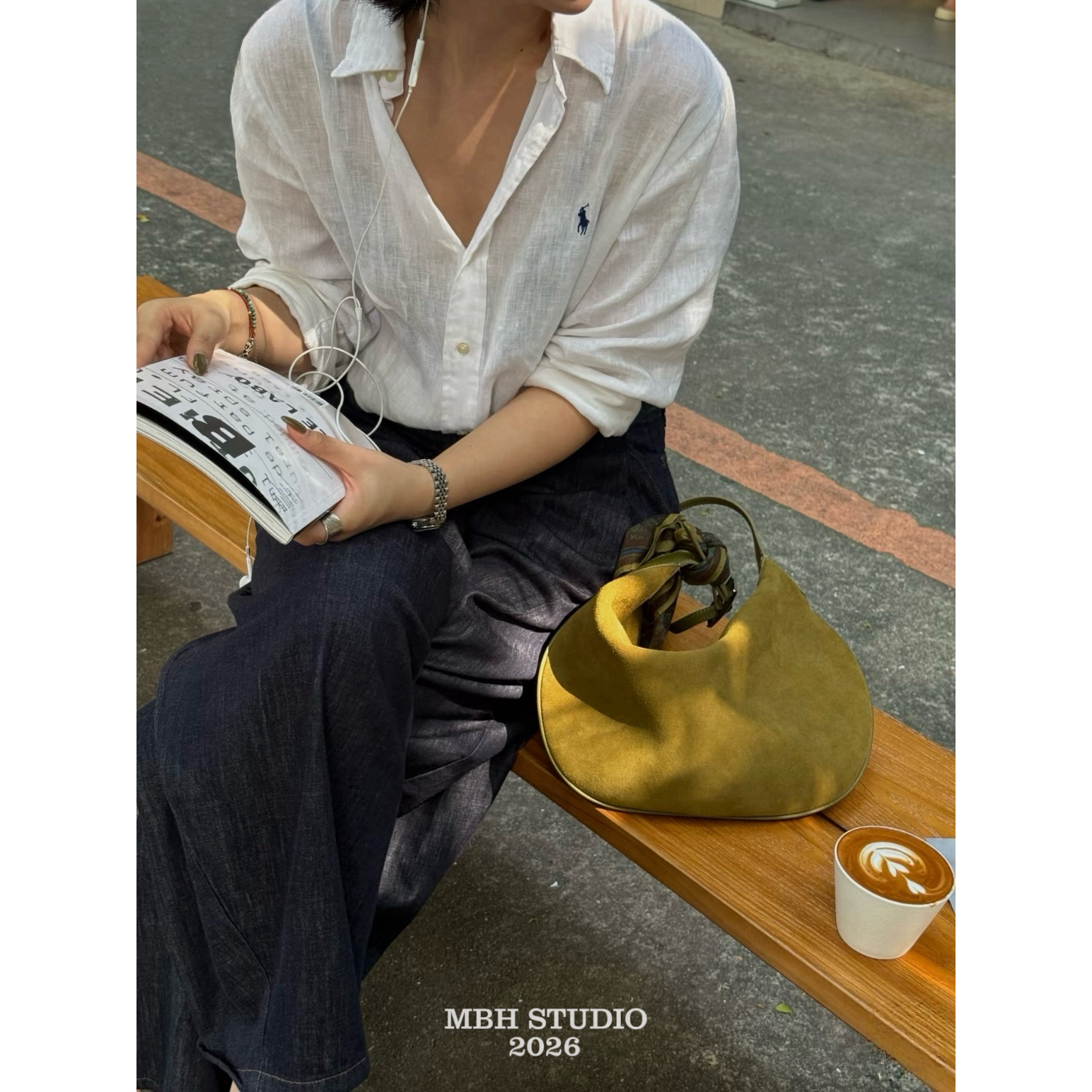 Matte Suede Crescent Bag Autumn New Minimalist Crossbody Shoulder Bag - Image 5