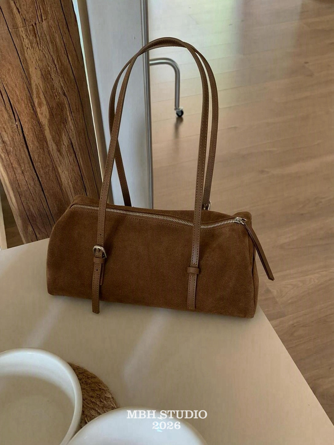 MBH 2026 Autumn Matte Leather Cylinder Shoulder Bag - Image 2