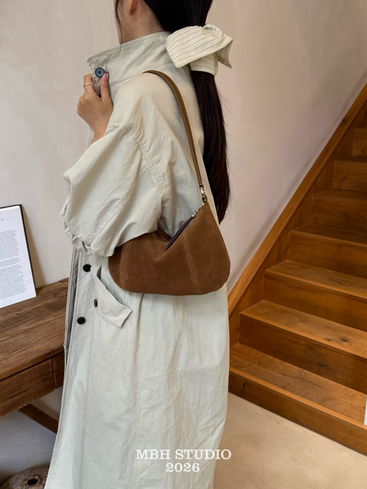 MBH French Minimalist Matte Leather Crescent Shoulder Bag for Fall Winter