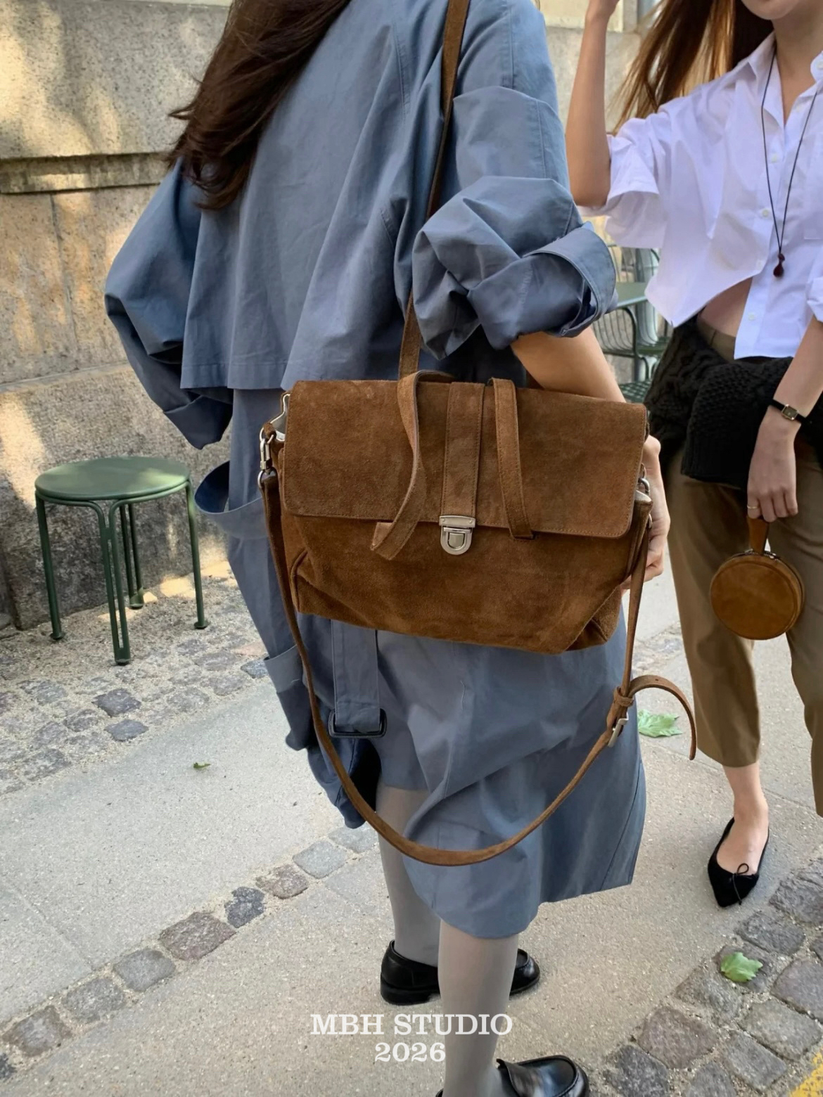 MBH Korean Dongdaemun Vintage Flap Lock Briefcase Suede Large Capacity Commuter Shoulder Bag