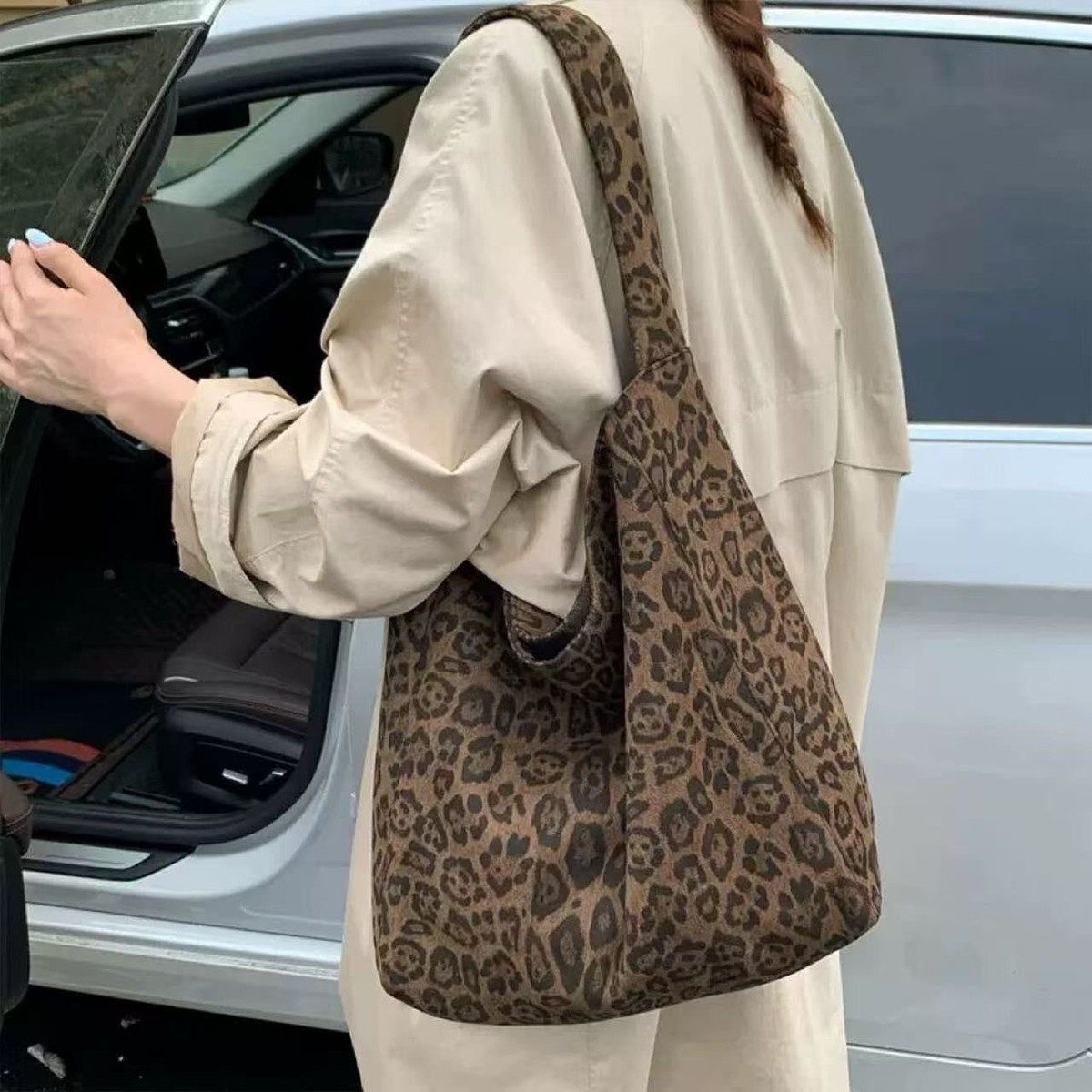 Women's Retro Leopard Print Large Tote Bag 2026 Fall Shoulder Bag