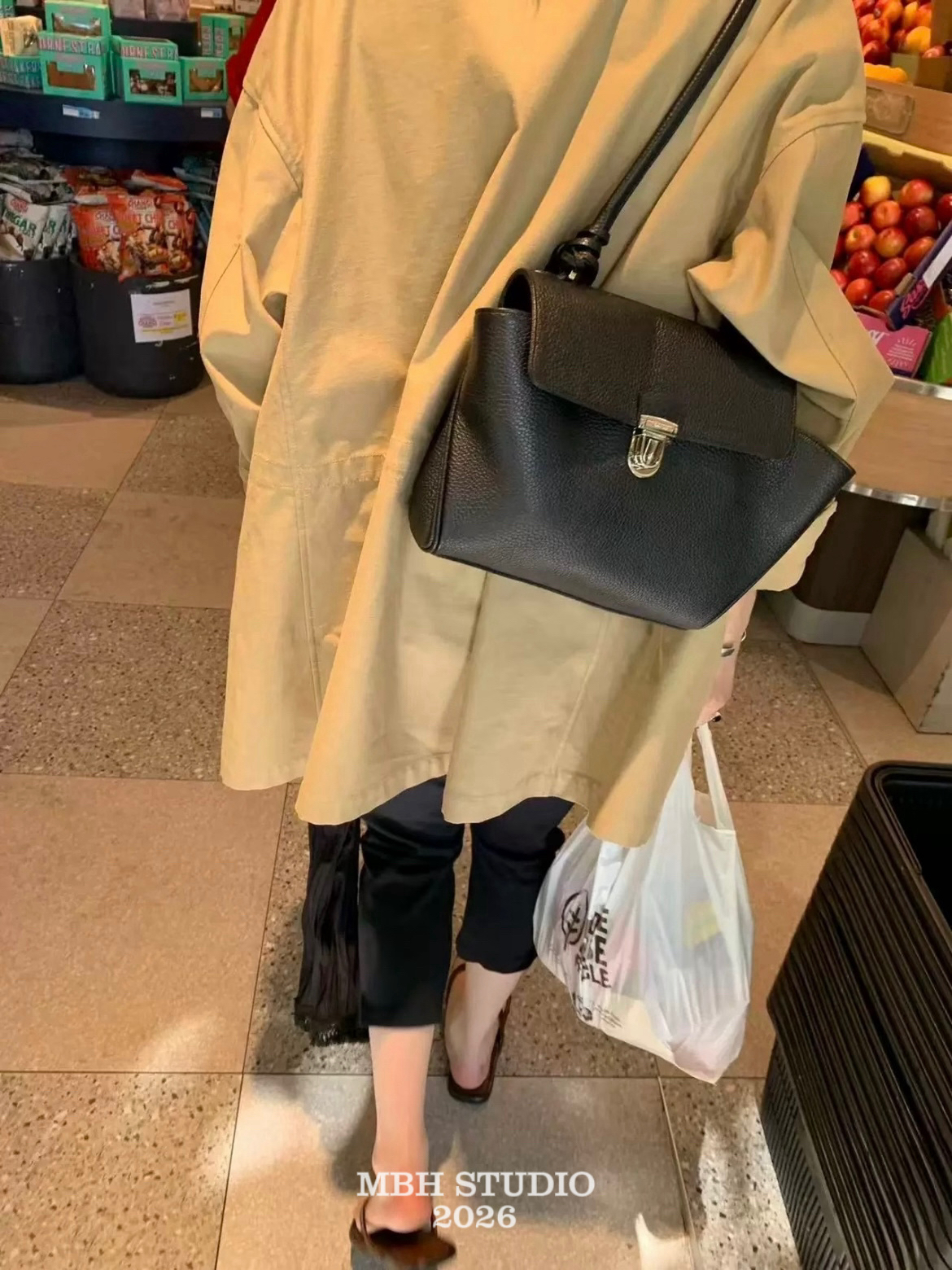 MBH Korean Style Flap Metal Lock Tote Bag Minimalist Shoulder Bag with Strap - Image 2