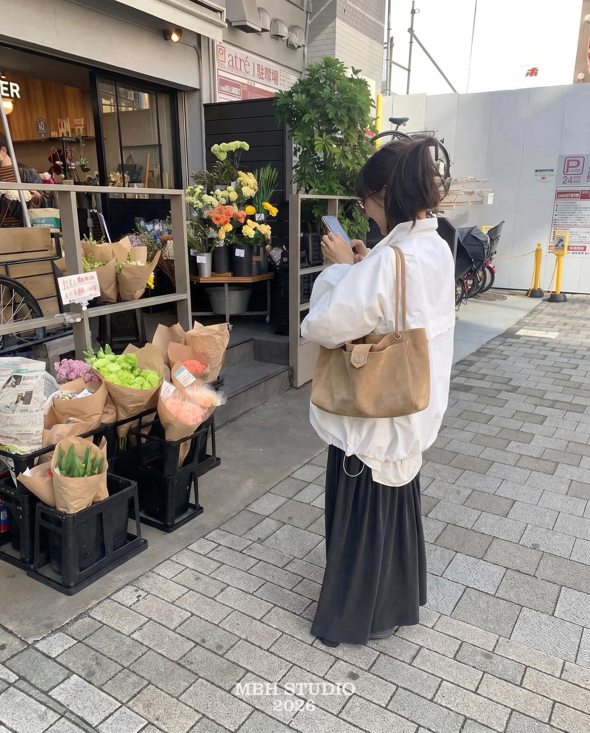 MBH Suede Tote Bag Large Capacity Shoulder Bag for Women - Image 3
